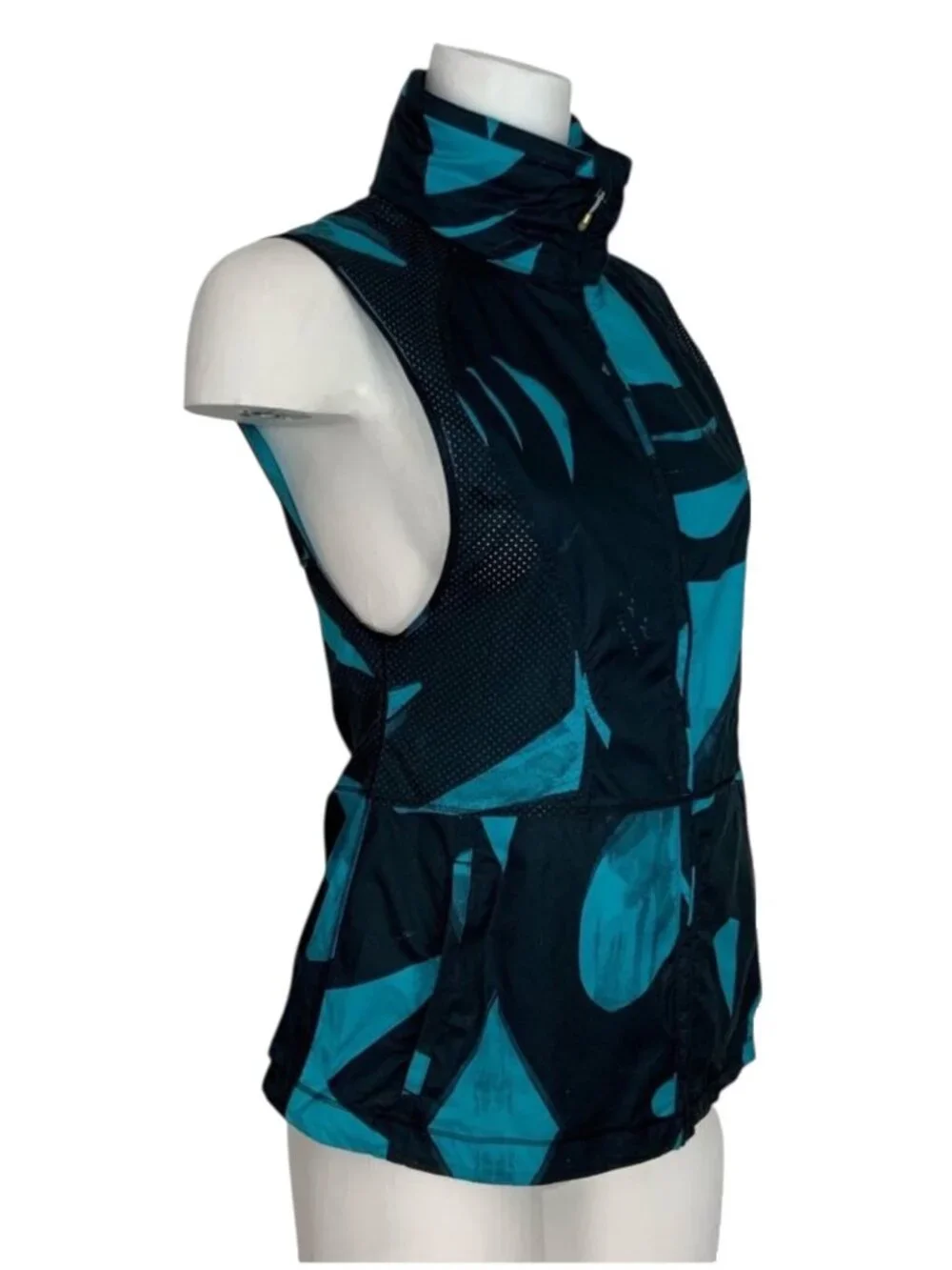 Lululemon Pack It Vest 4 Back Spin Stroke Peacock Blue Black